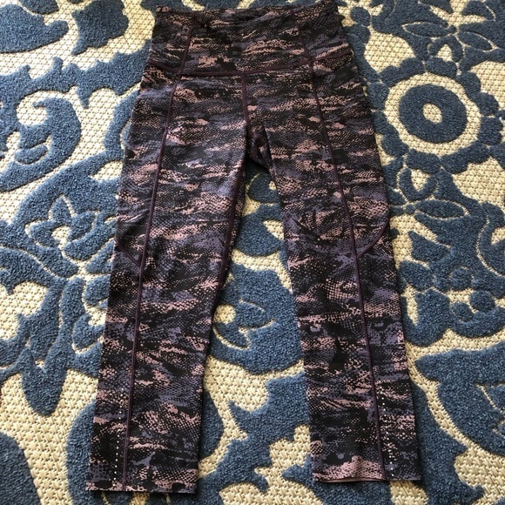 Lululemon fast and free crop